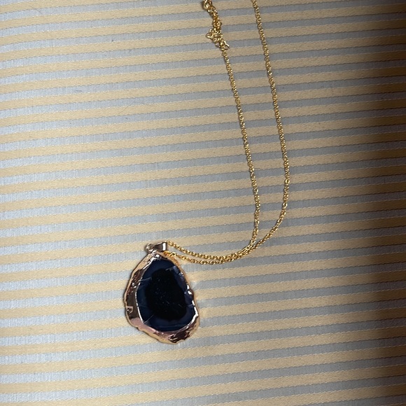 Pendant - Picture 2 of 2